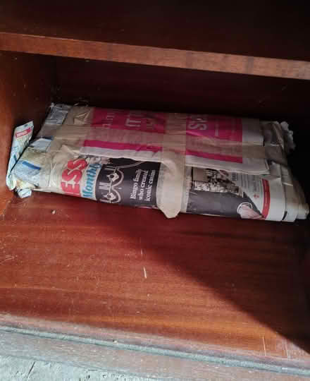 Photo of free Display cabinet (Stoneygate LE2 1) #4