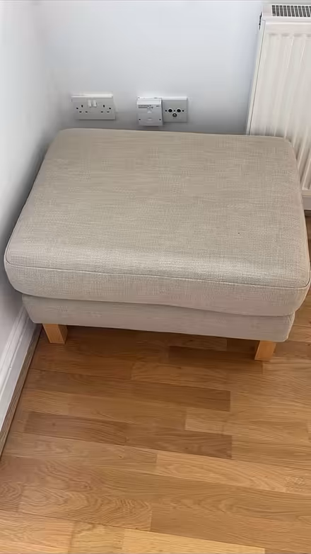 Photo of free Foot stool (Tooting Broadway) #1