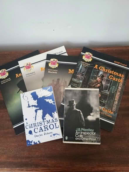 Photo of free GCSE English books (Devon Park) #1