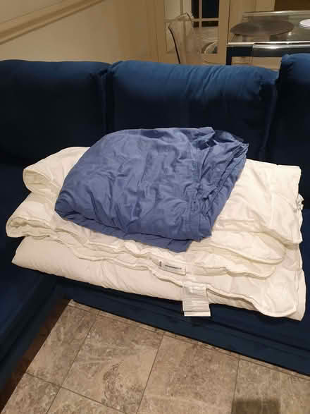 Photo of free Queen size Duvet and duvet cover (Westbourne Green W2) #1