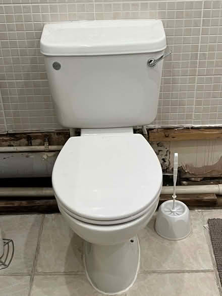 Photo of free Bath and WC (TN23) #2