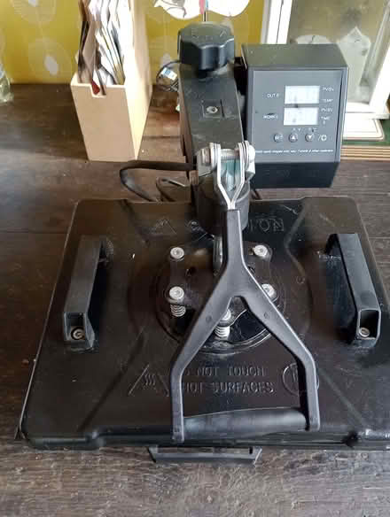 Photo of free Tshirt printer (Piershill EH8) #1