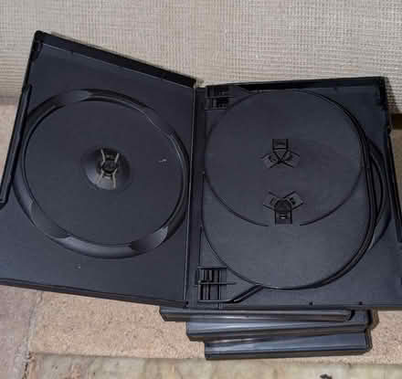 Photo of free CD/DVD/Bluray multi cases (AB22) #1