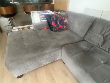 Photo of free Sofa L-Shape Grey (Hornsey N8) #1