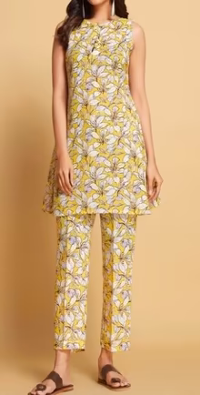 Photo of free Floral Printed Pure Cotton KurtaSet (Kitchener) #1