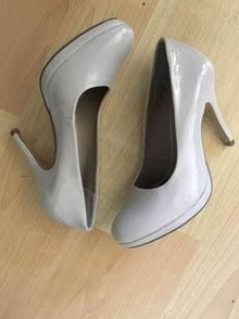 Photo of free 4” taupe patent pumps (7 - 7 12) (L5L 5P5) #2