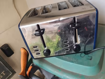 Photo of free Toaster, 4 Slot, Blue (CT2) #1