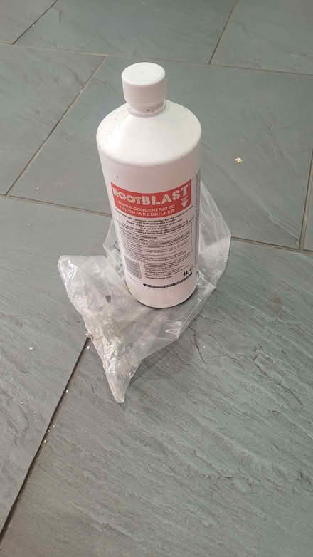 Photo of free Root blast weed killer 500g (Bromley BR1) #2