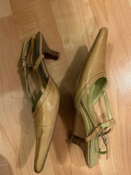 Photo of free Ladies sling back shoes 8-8.5 (L5L 5P5) #2