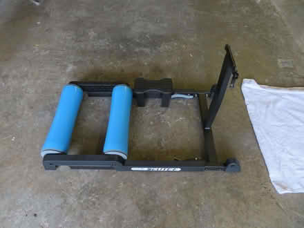 Photo of free Cycle trainer. (Dunfermline KY11) #3