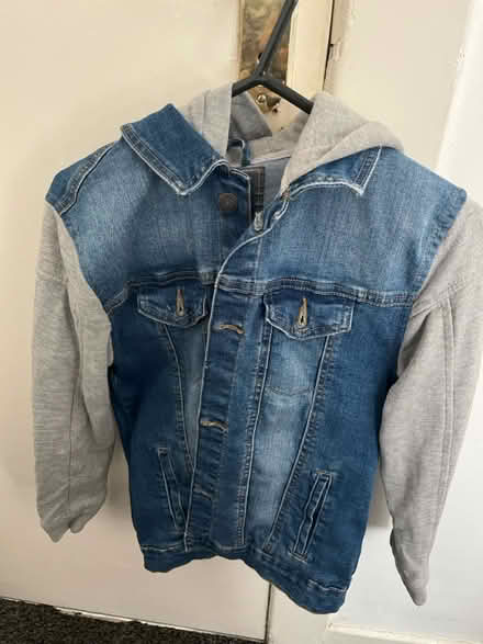 Photo of free Jackets10-11 and 13/14 boy (Ol8) #4