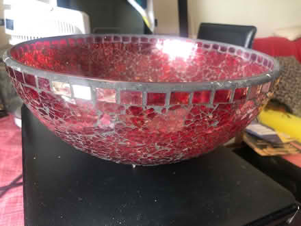 Photo of free Crackle glaze glass bowl - Red (Cavendish DE23) #1