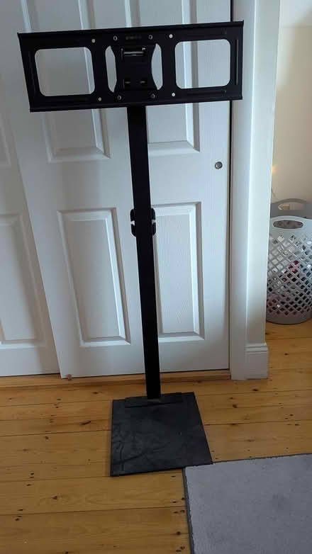 Photo of free Flat Screen stand (Magoun Sq) #1