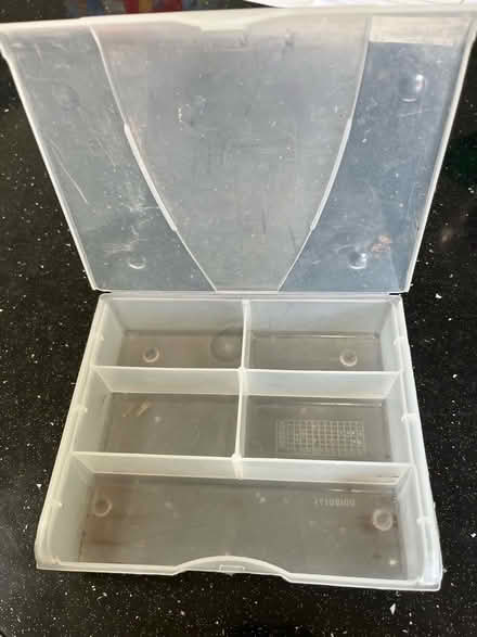 Photo of free Container with compartments (Ware SG12) #1