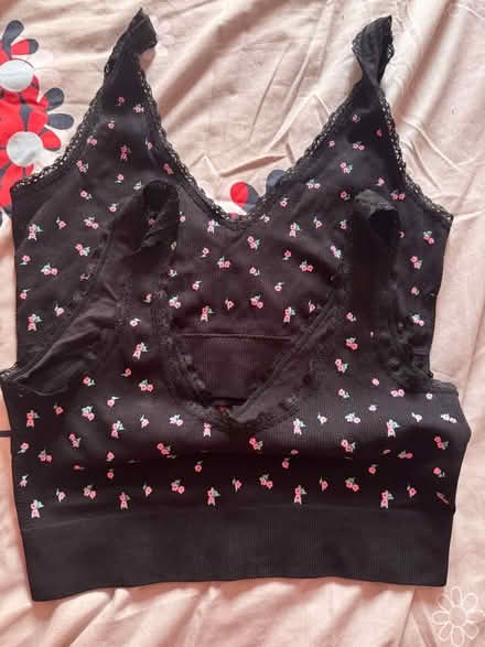 Photo of free Crop tops xl (Aspley NG8) #1