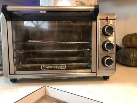 Photo of free Air fryer/ toaster oven ****READ (downtown Frederick) #1