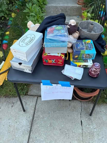 Photo of free stuff (Annapolis Overlook) #1