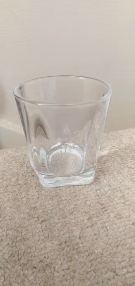 Photo of free A glass (OX1 South Oxford) #1
