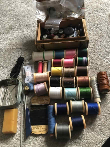 Photo of free Sewing bits and bobs (Billericay) #1