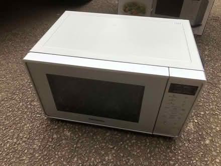 Photo of free Panasonic Microwave Oven (Whitnash CV34) #1