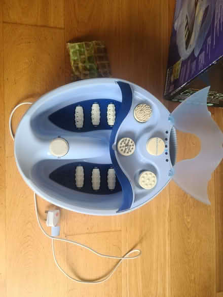 Photo of free Remington foot Spa in box (Curbridge OX29) #2