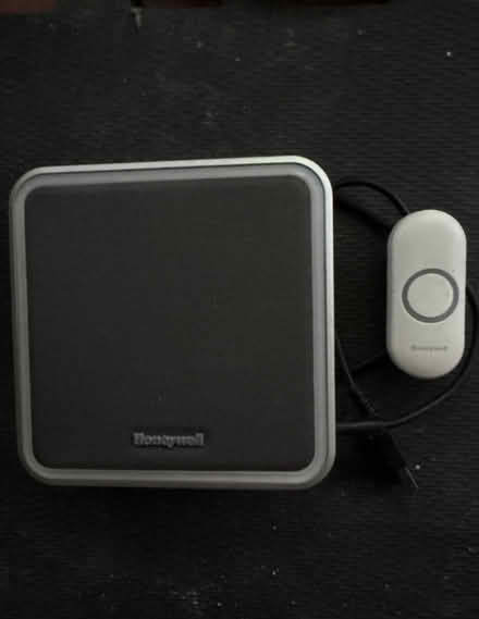 Photo of free wireless doorbell (Columbia Heights) #1