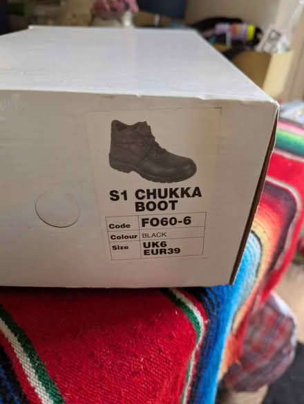 Photo of free new work boots (Montgomery St, EH7.) #3
