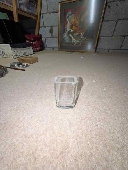 Photo of free Small glass rosebud vase. (AB22) #1