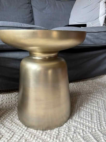 Photo of free Two end tables/stools (Rego Park) #3