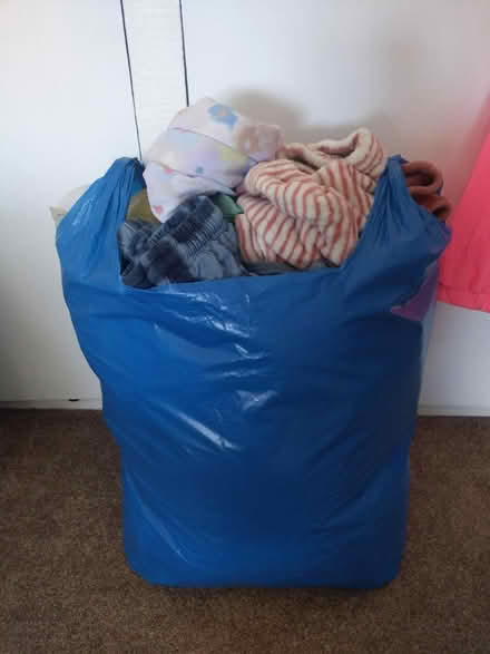 Photo of free Big bag of girls clothes (Cheshunt EN8) #1