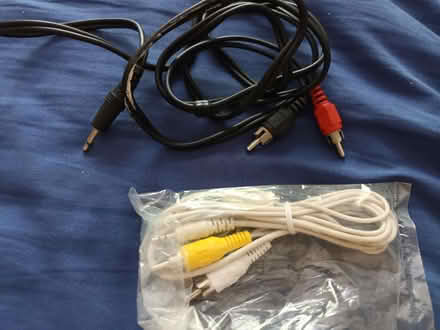 Photo of free Two audio cables - 2x RCA male plugs + 3.5mm jack audio (Nascot Wood WD17) #1