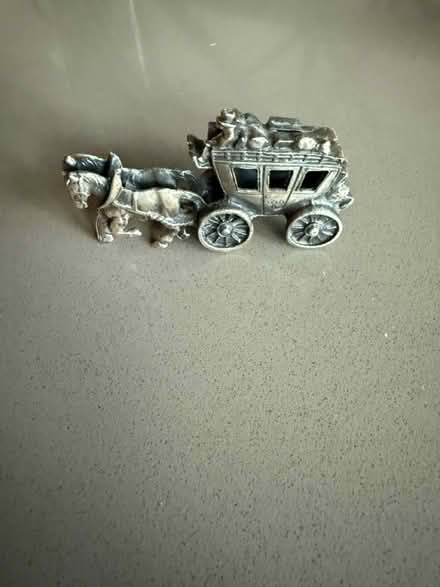 Photo of free Small bronze decoration (95070) #1