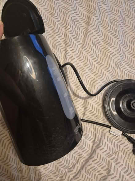 Photo of free Black kettle (Igenix) (OX11 8TS) #3