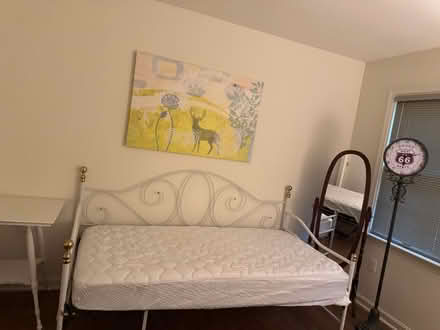 Photo of free Vintage White Daybed with Trundle (Clover Hill 1) #1