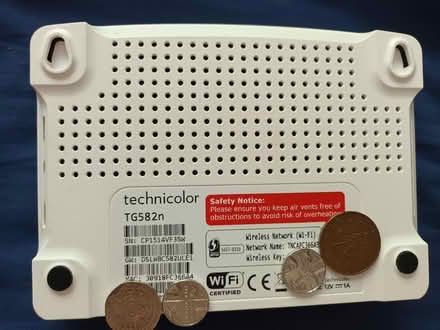 Photo of free technicolor WiFi Router (Nascot Wood WD17) #2