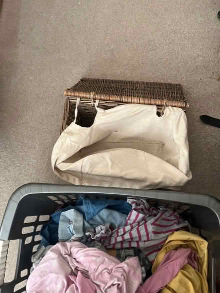 Photo of free Small basket (Whitton. TW3) #3