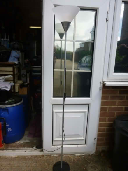 Photo of free Modern Floor Lamp (CT12) #1