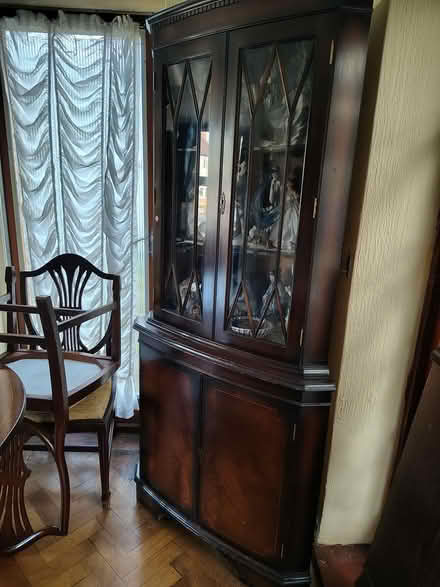 Photo of free Corner unit/ TV cabinet/ bureau (BR7 Elmstead Woods Chislehurst) #2