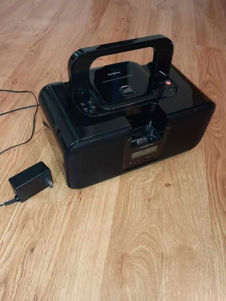 Photo of free Boombox CD/AM/FM/ipod port (south San Carlos) #1