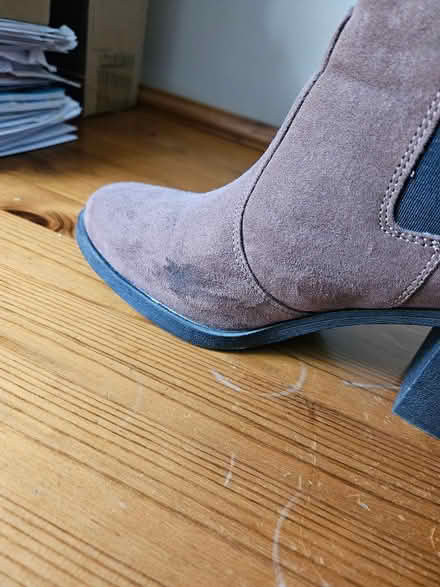 Photo of free H&M Brown ankle boots size 6 (Minehead) #2