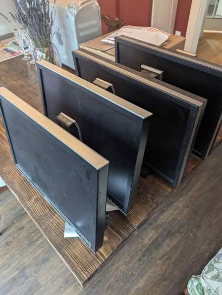 Photo of free Dell monitors (Town Center) #1