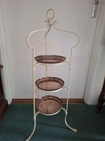 Photo of free Pot stand (Shankill) #1