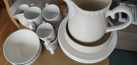 Photo of free Kitchen/dining wares (Whitehill ST7) #2