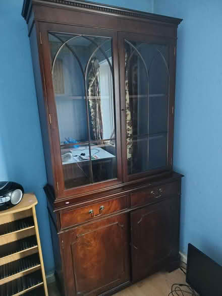 Photo of free Corner unit/ TV cabinet/ bureau (BR7 Elmstead Woods Chislehurst) #3