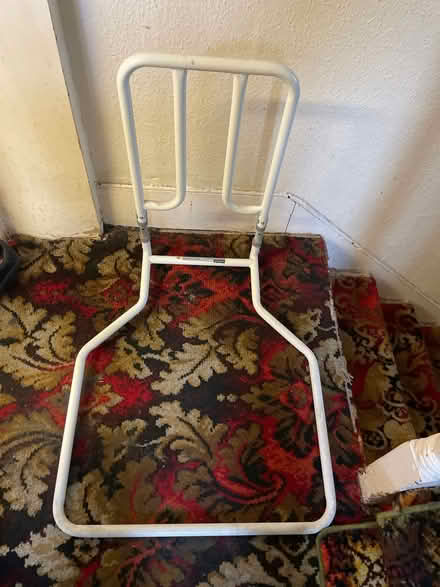 Photo of free Under mattress bed rail support (SE24) #1