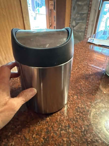 Photo of free Countertop compost bin (Lake Mohegan, NY) #1