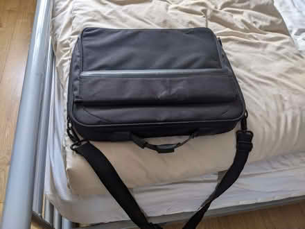Photo of free Samsonite laptop bag (Woking GU22) #1