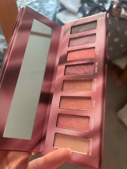 Photo of free Eyeshadow and blush palette (Stanway, CO3) #1