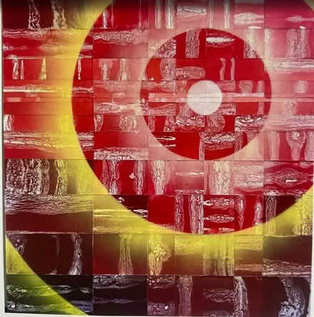 Photo of free Art_Red concentric cirlces (North side of Elmhurst) #1