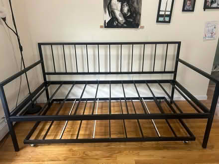 Photo of free Daybed frame with trundle (Ozone Park Queens) #1
